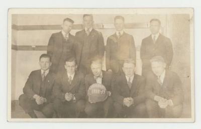 St. Olaf College 1918-1919 basketball team postcard