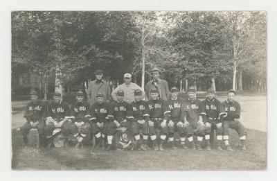 St. Olaf College 1914 baseball team postcard