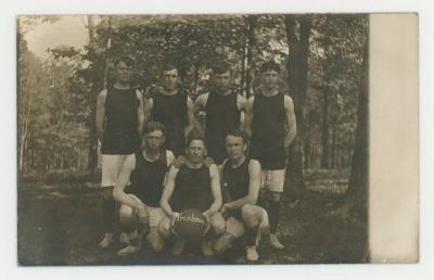 St. Olaf College freshman basketball team