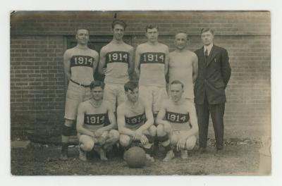 St. Olaf College men's 1914 basketball team postcard