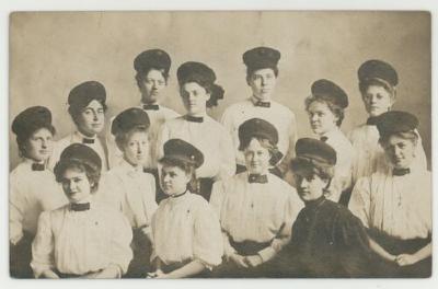 Women of the class of 1911 postcard