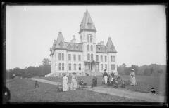 Mohns in front of the Main (4)