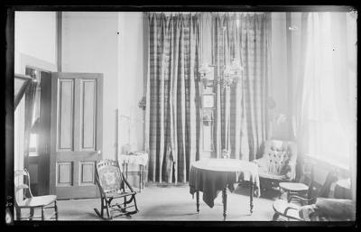 Professor Mohn's parlor (20)