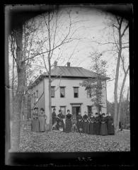 Ladies' Hall and inmates (273)