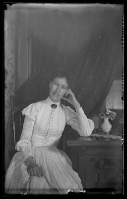 Mrs. Thea Felland (308)