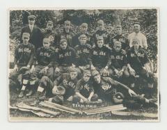 St. Olaf College 1910-1911 baseball team postcard #2