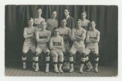 St. Olaf College men's basketball teams postcard #2