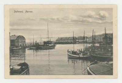 Aalesund haven postcard