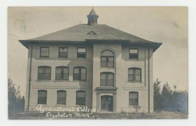 Agricultural College building, Crookston, Minnesota postcard